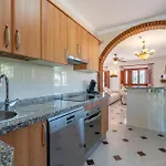 073 Willa Nerja